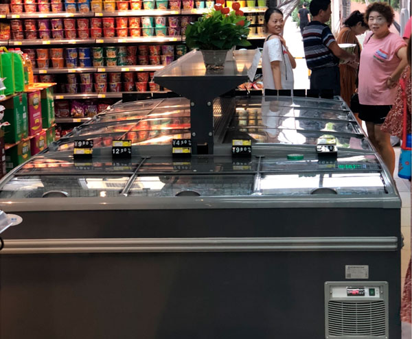 奧地利組合島柜